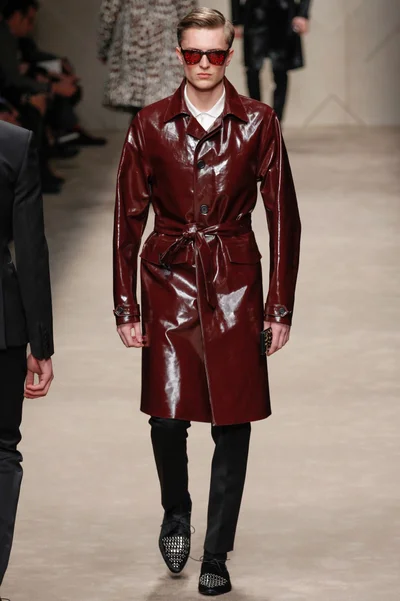 Look 46
